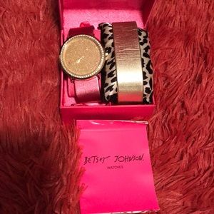 Doble bracelet watch